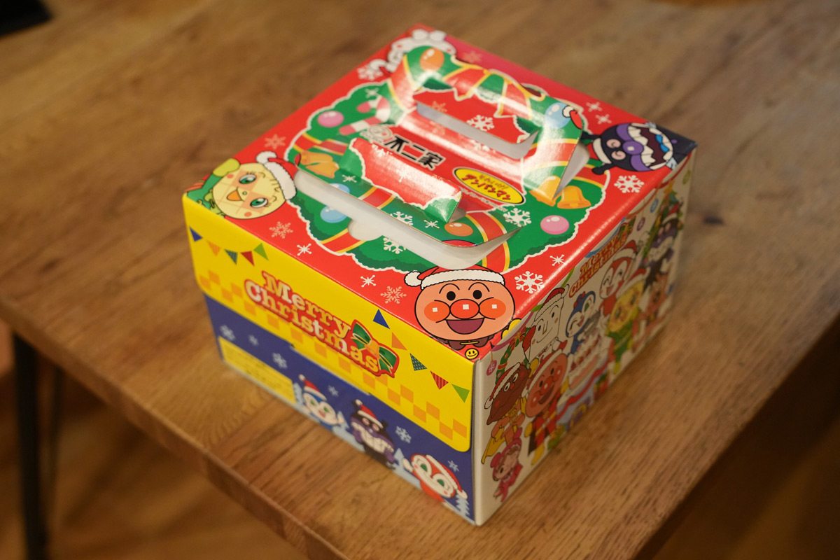 不二家 クリスマス アンパンマンケーキ
